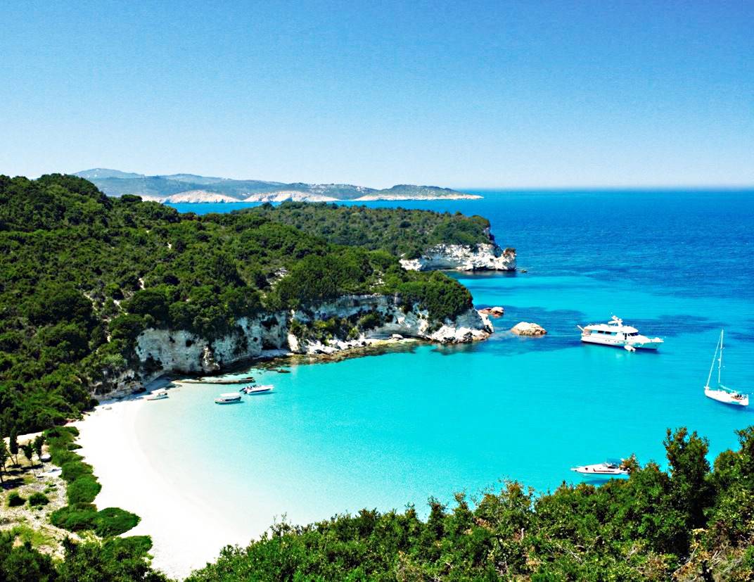 Voutoumi beach ([image source](https://www.eysailing.gr/ey-sailing-routes/points-of-interest/130-antipaxoi))